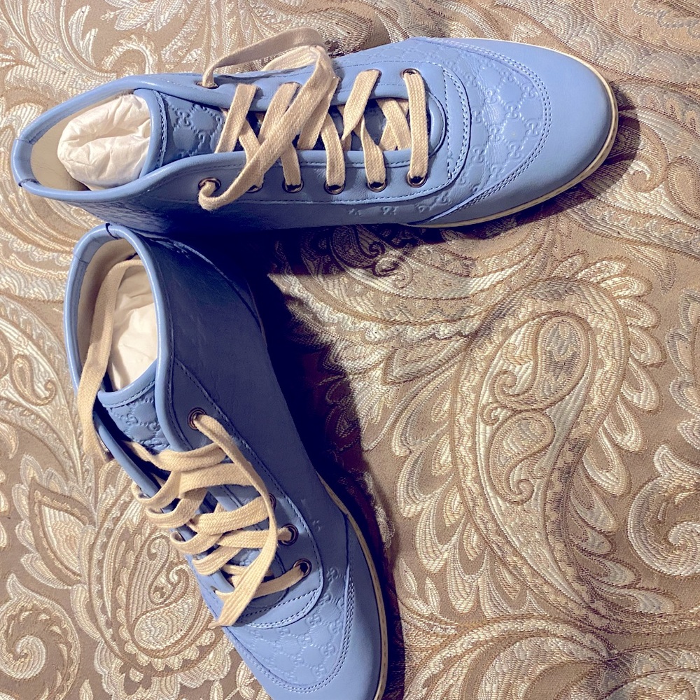 Gucci Micro Issa Hightop Sneaker